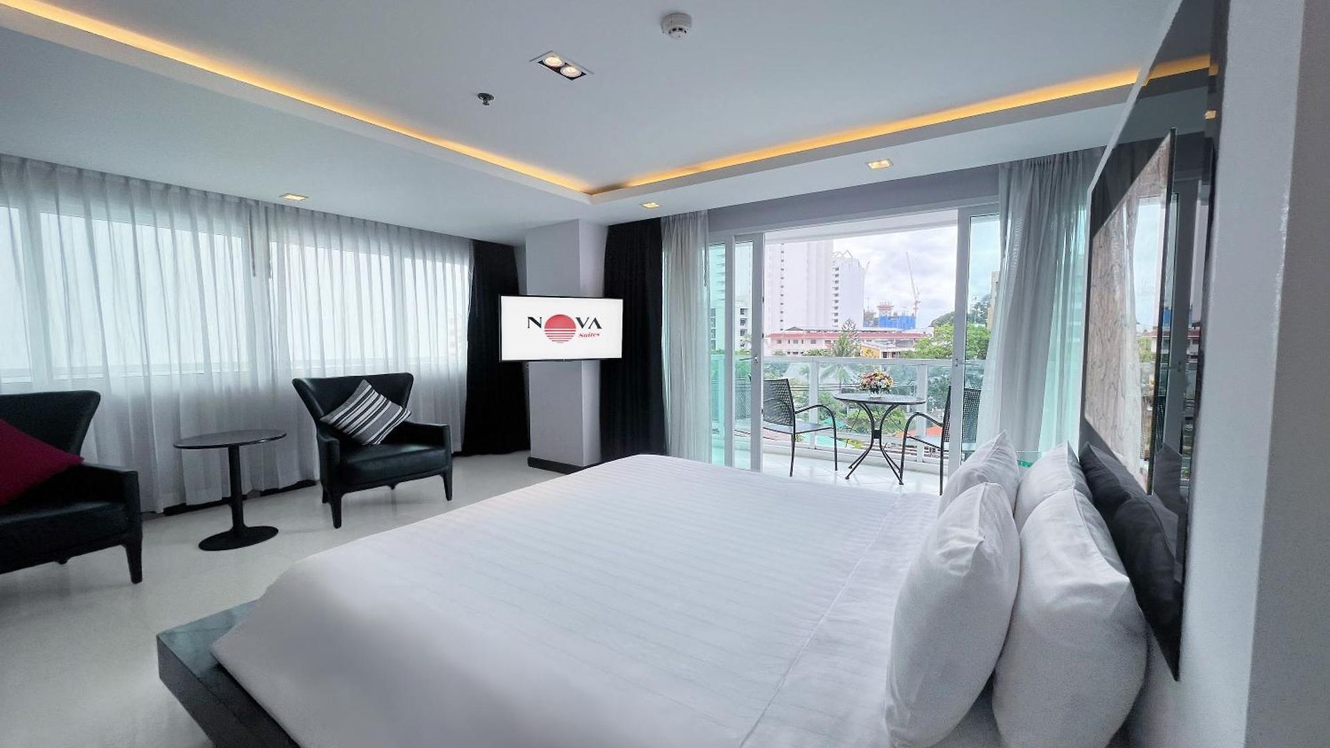 Nova By Compass Hospitality โรงแรม Pattaya