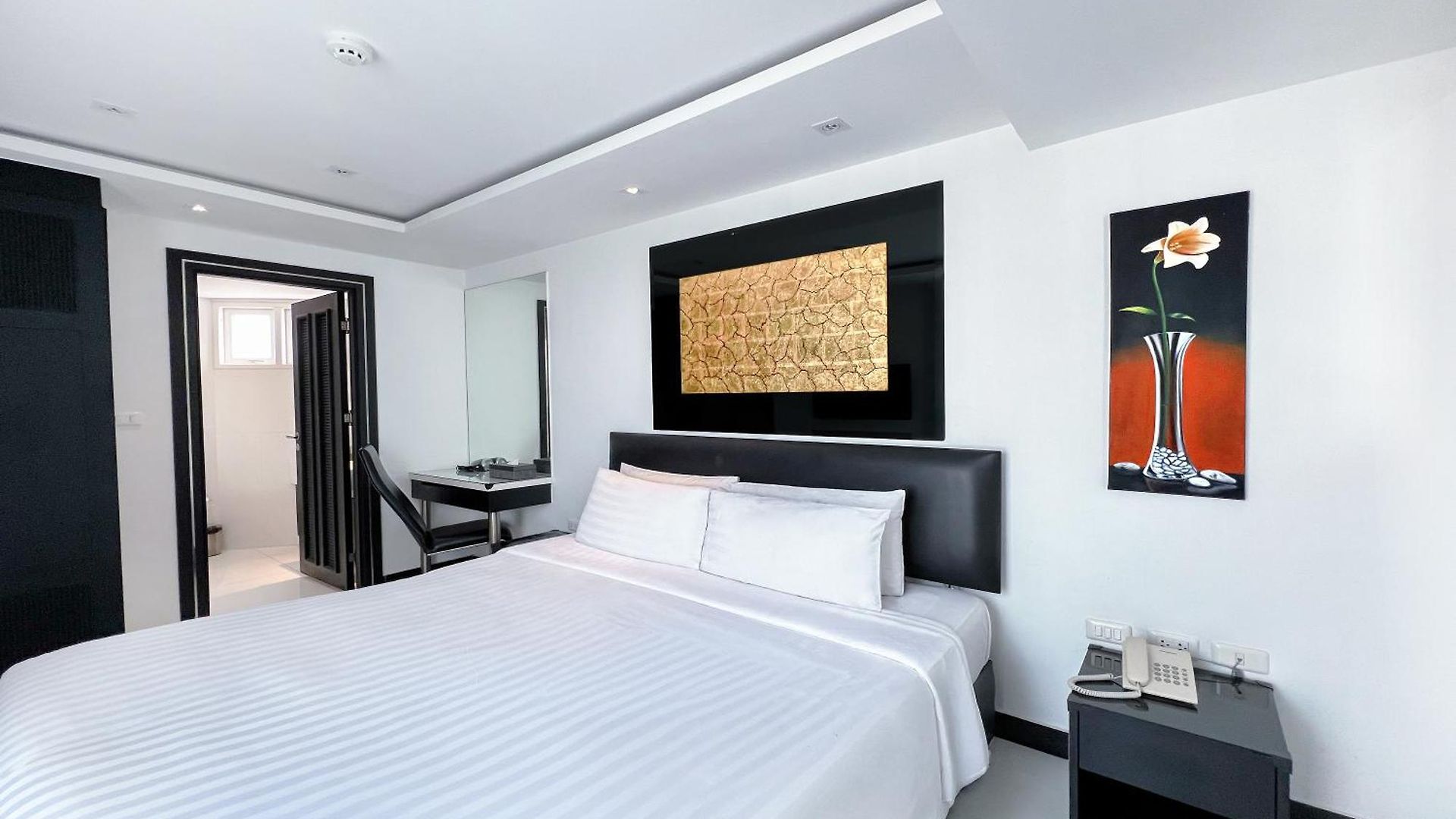 Nova By Compass Hospitality 4*