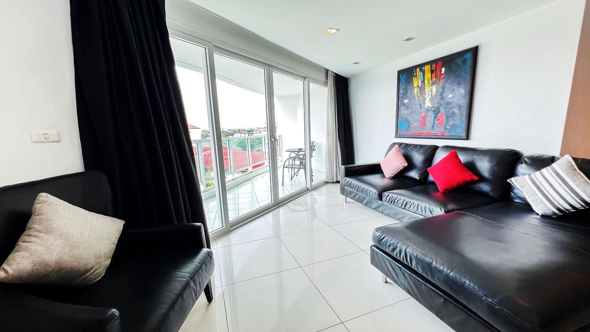 โรงแรม Nova By Compass Hospitality