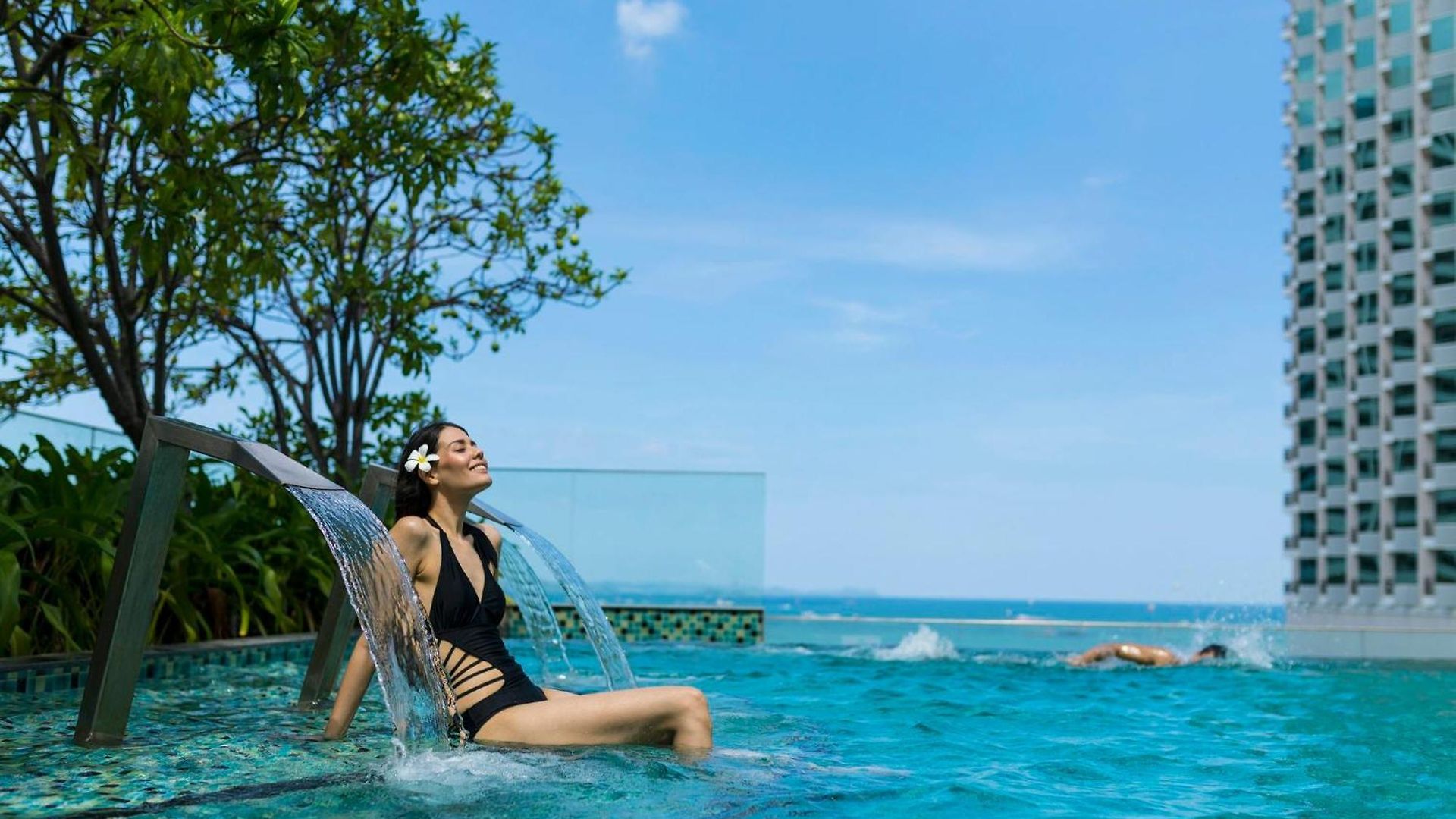 โรงแรมฮอลิเดย์อินน์ พัทยา 5* Pattaya