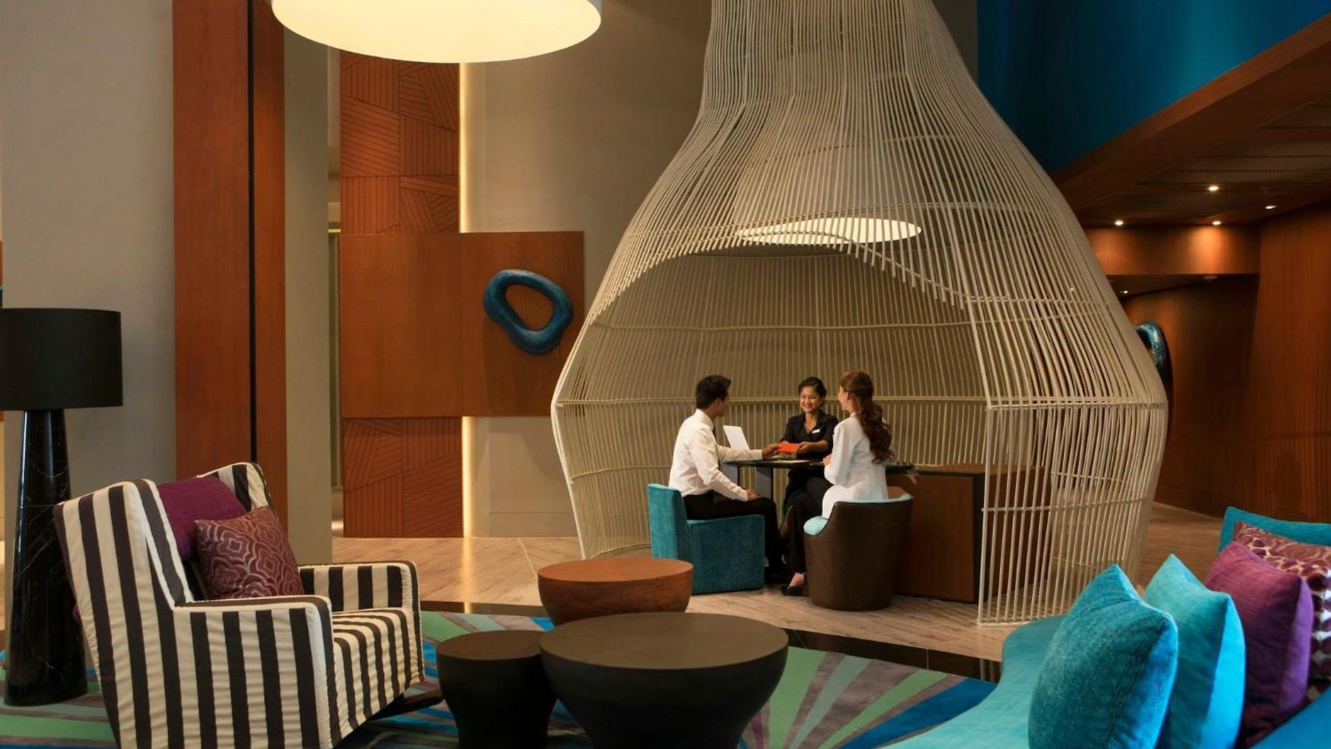 โรงแรมฮอลิเดย์อินน์ พัทยา 5* Pattaya