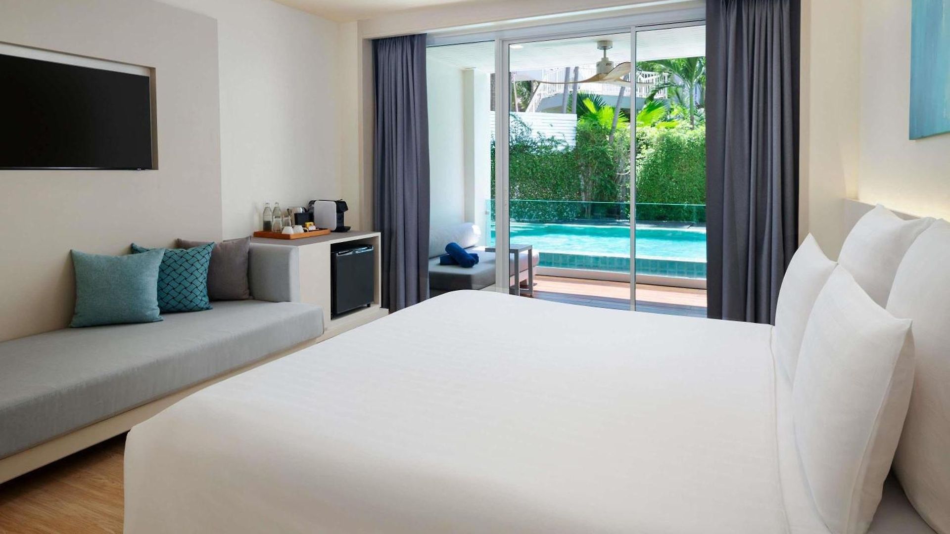 โรงแรม Pullman G