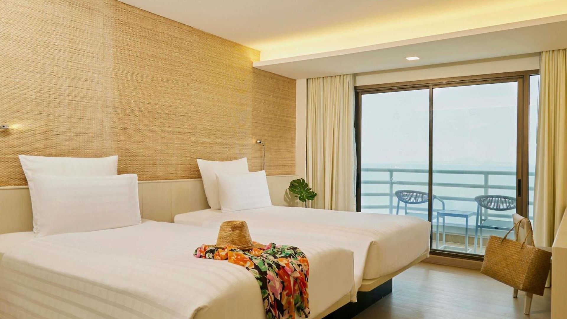 โรงแรม Pullman G 5*