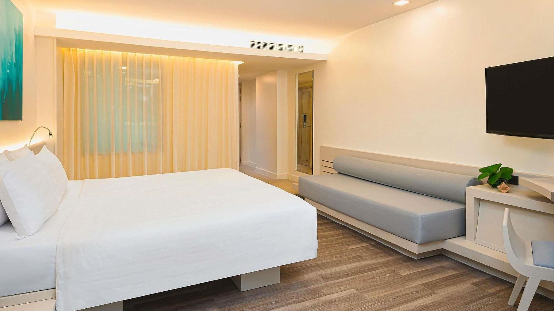 โรงแรม Pullman G 5*