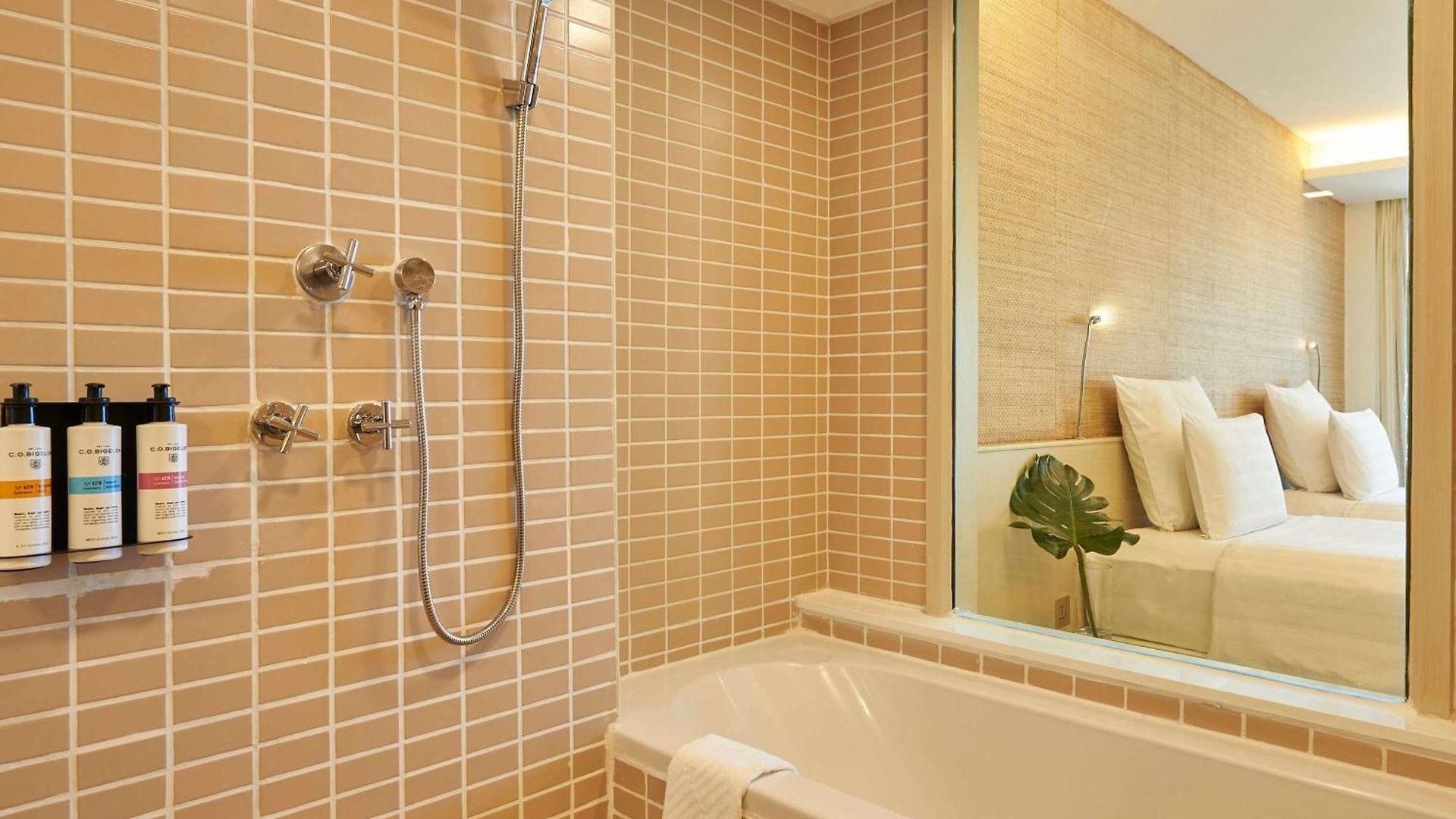 Pullman G โรงแรม