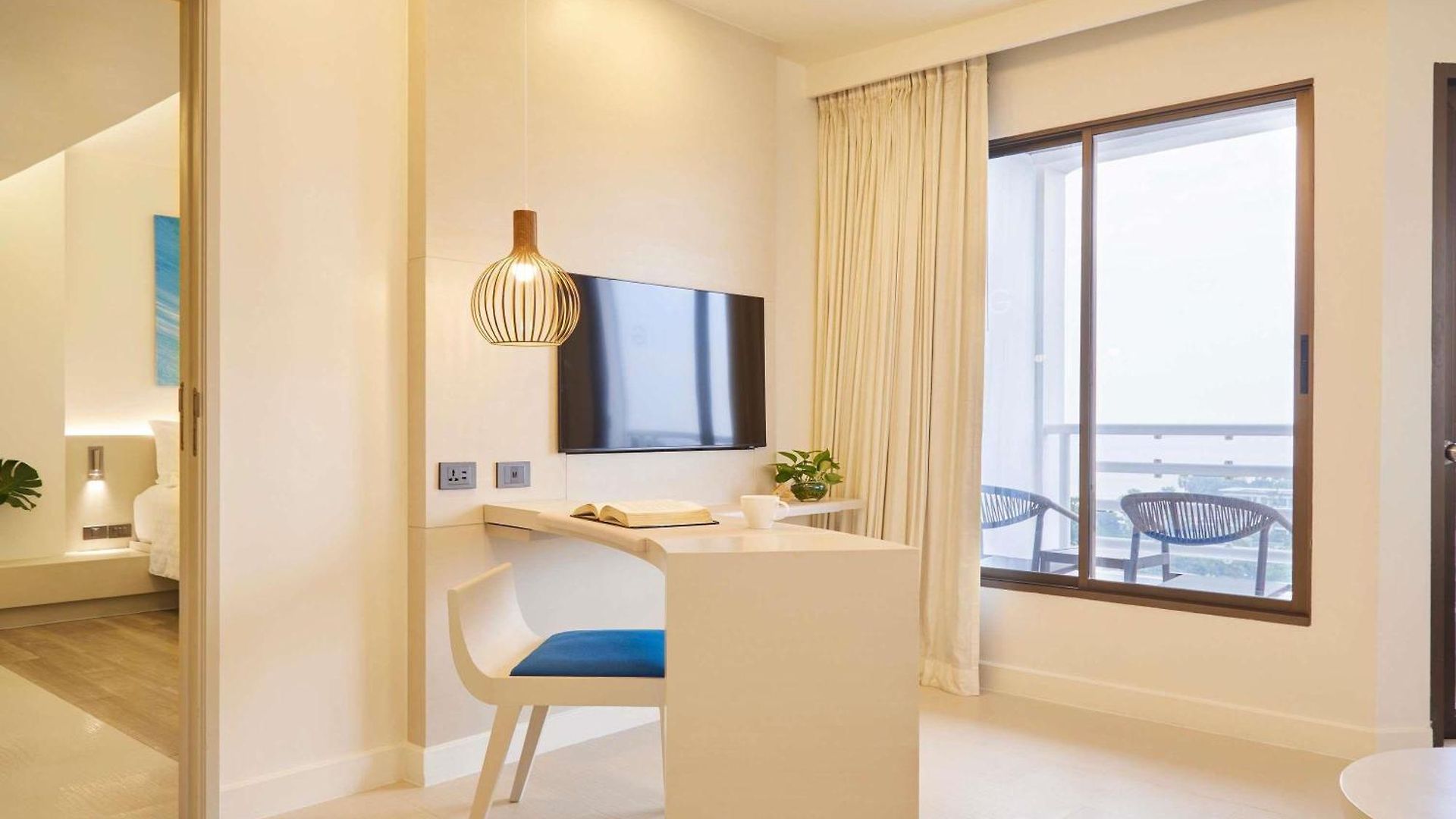 โรงแรม Pullman G 5*