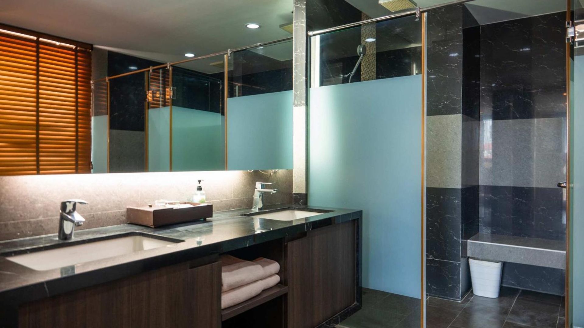 Siamese Pattaya, Bw Signature Collection 4*