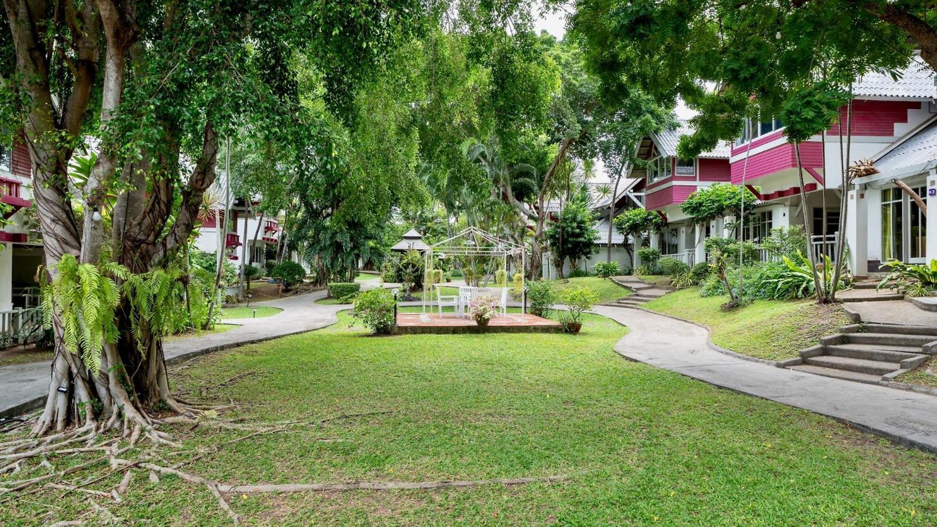 รีสอร์ท Natural Park 4*