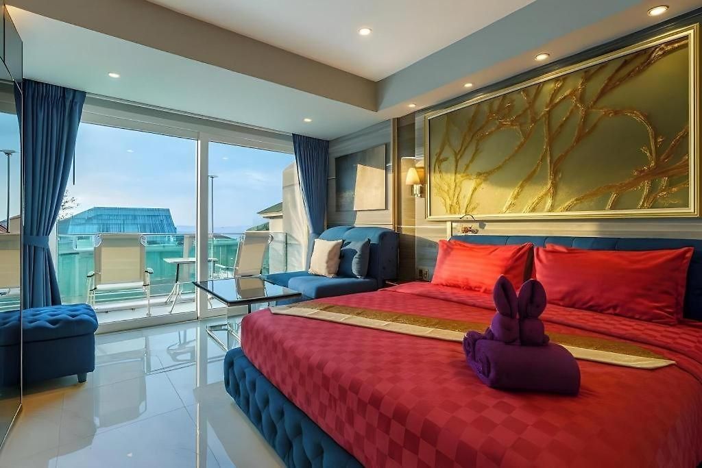 โรงแรม The Globe Hotel, Bar & Restaurant 3*