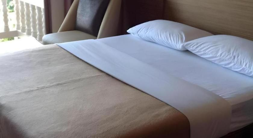 Lodge Honey Pattaya