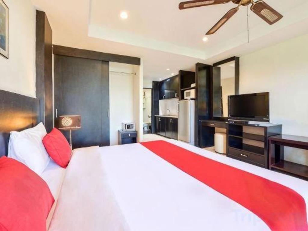 M Place Hotel