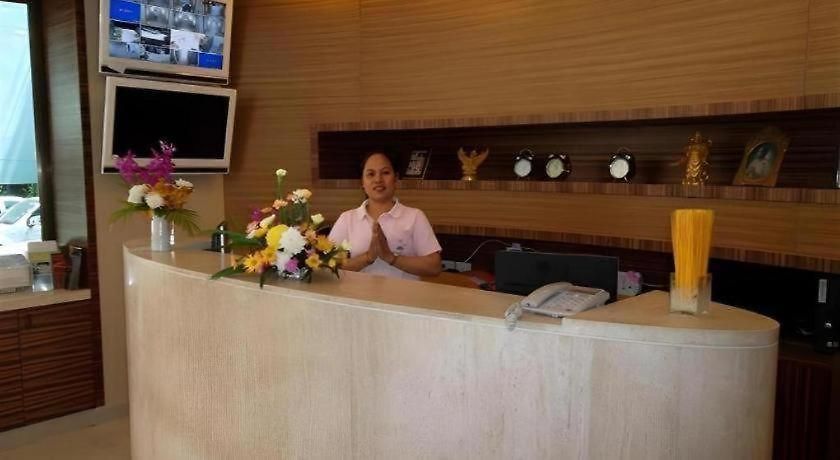 Lodge Honey Pattaya