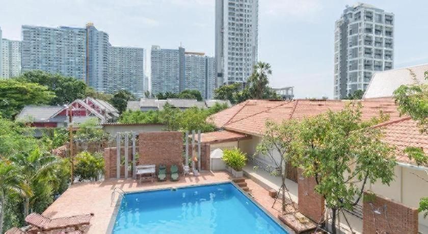 Lotusland รีสอร์ท Pattaya