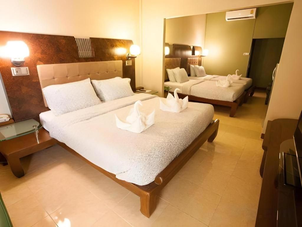 รีสอร์ท Lotusland 3*