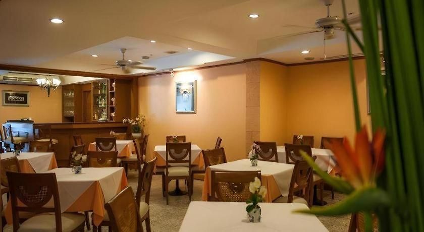 โรงแรม Lido 3*