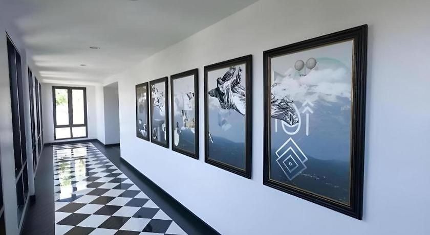 Hotel Prs By Sojourn