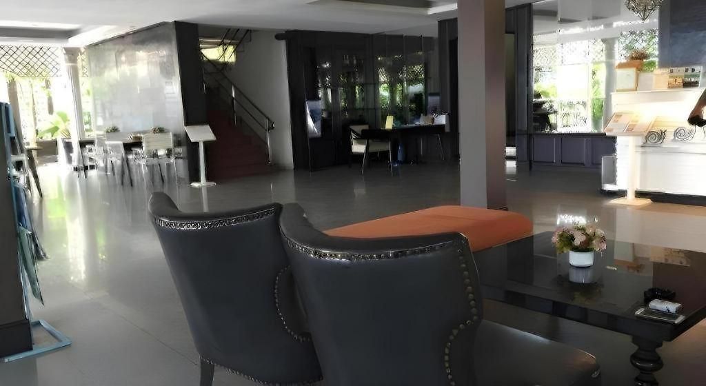 Prs By Sojourn Hotel