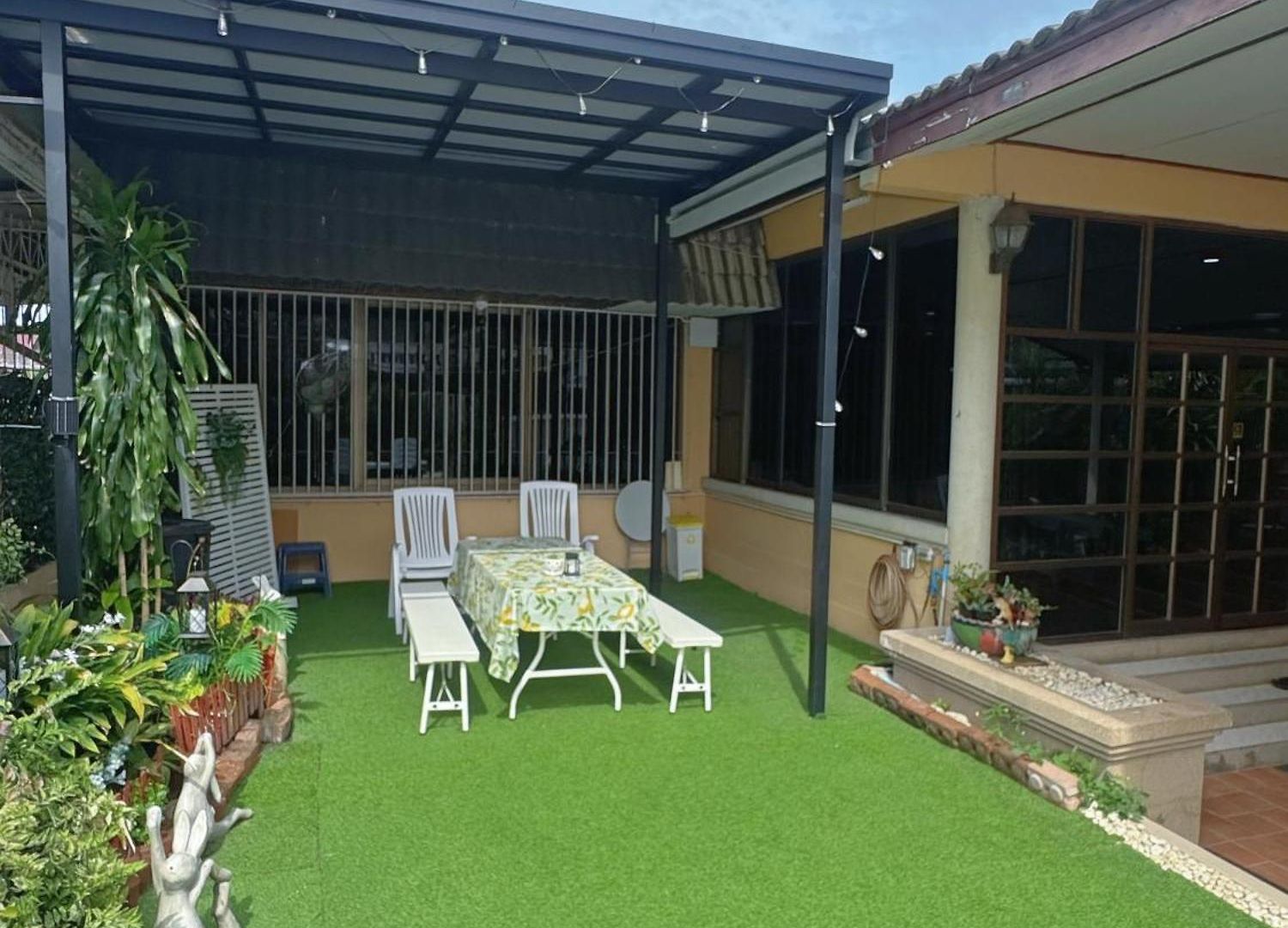 Villa Sun And Moon House Pattaya