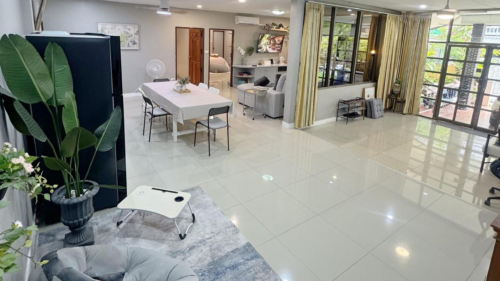 Villa Sun And Moon House Pattaya