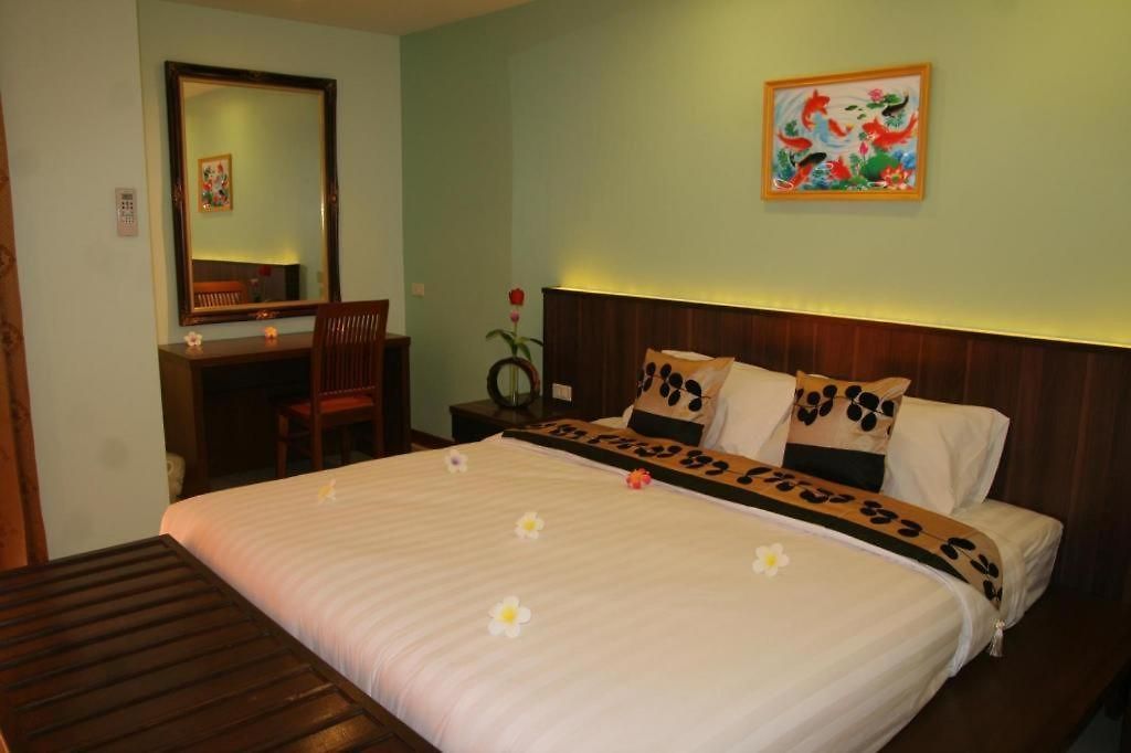 โรงแรม Siam Platinum 4*