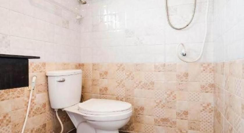 Hotel Oyo 1157 Ploy Pailin Place 2*