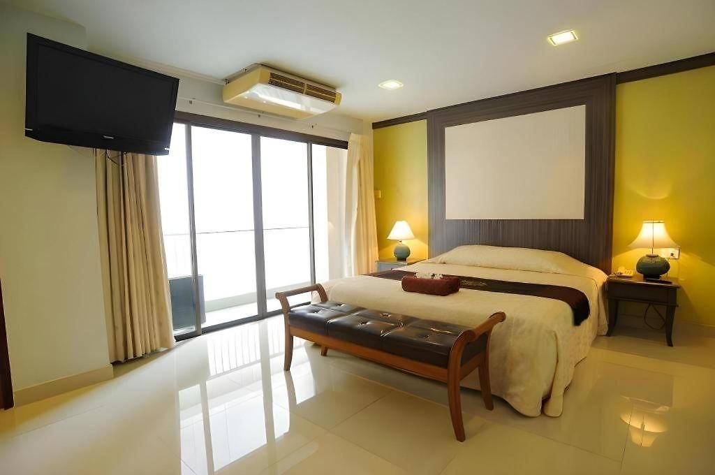 Hotel Diamond Place 3*