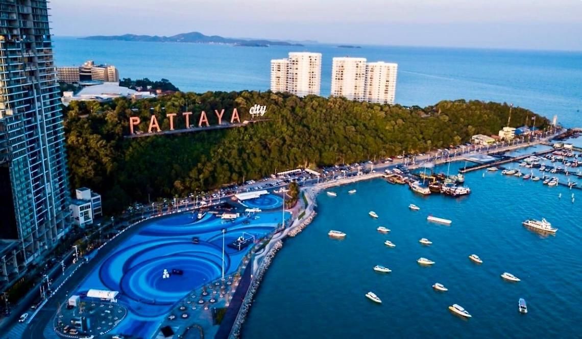 Tropical Escape- Grande Caribbean * Pattaya
