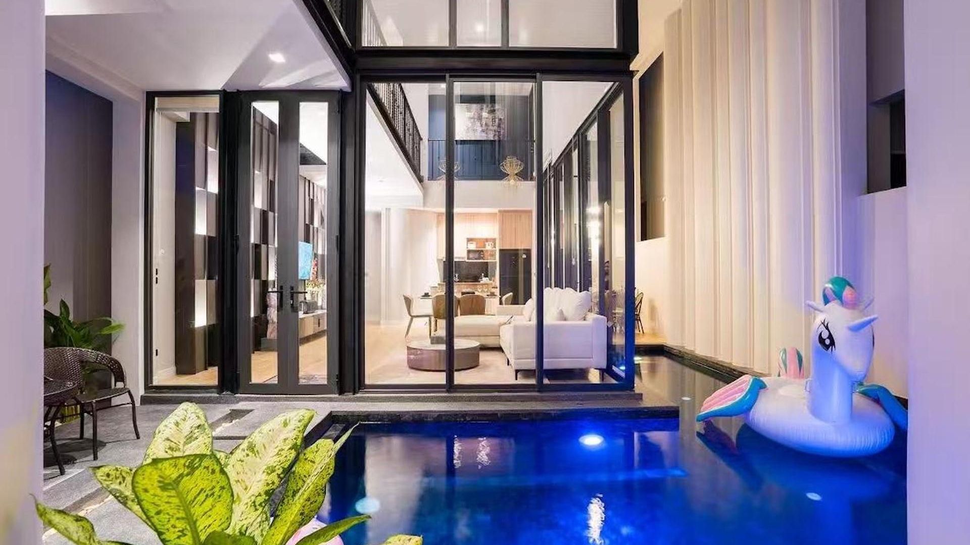 Private 4br Pool Villa *