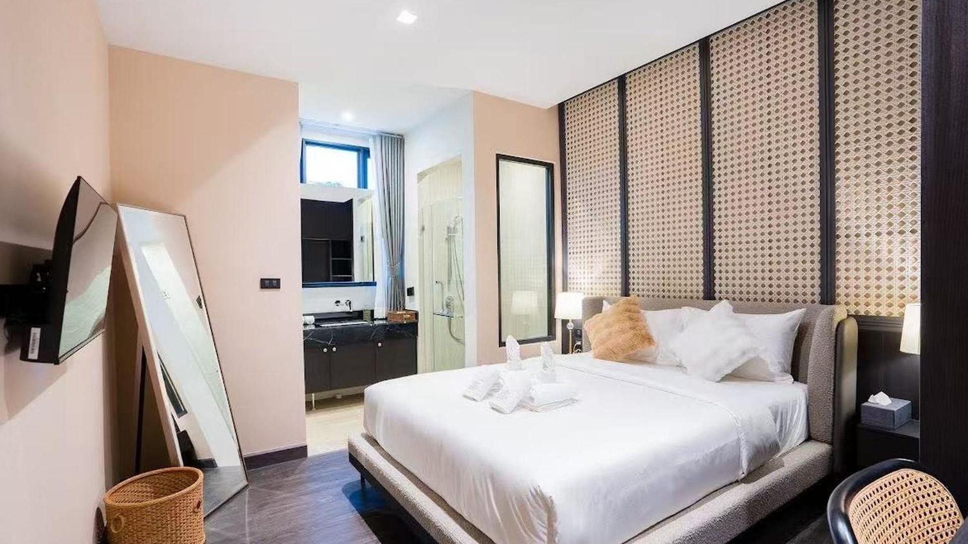 Private 4br Pool Pattaya