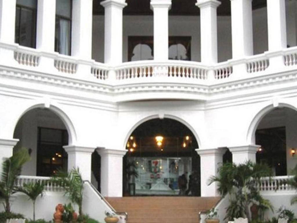 Hotel Grand Sole 3*