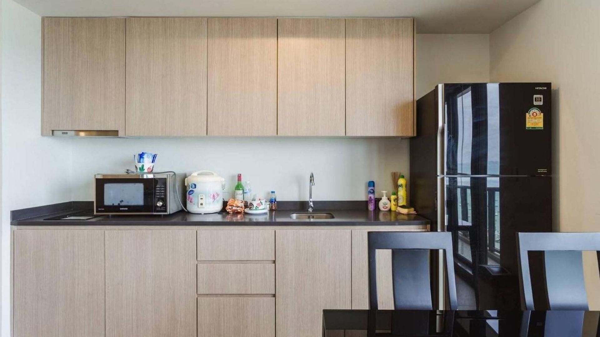 Apartment 2 Bedroom High Floor Sea View Unit