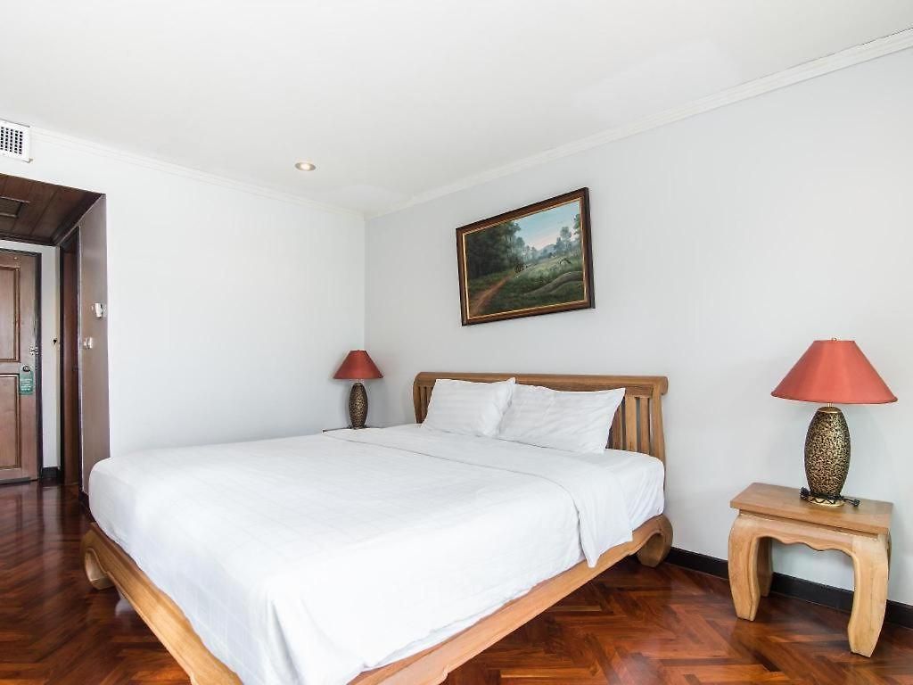Chada Thai House 3*