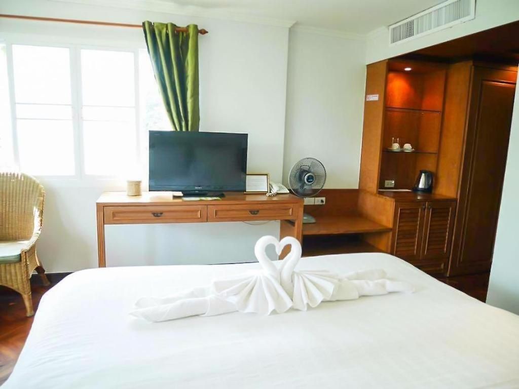 โรงแรม Chada Thai House 3*
