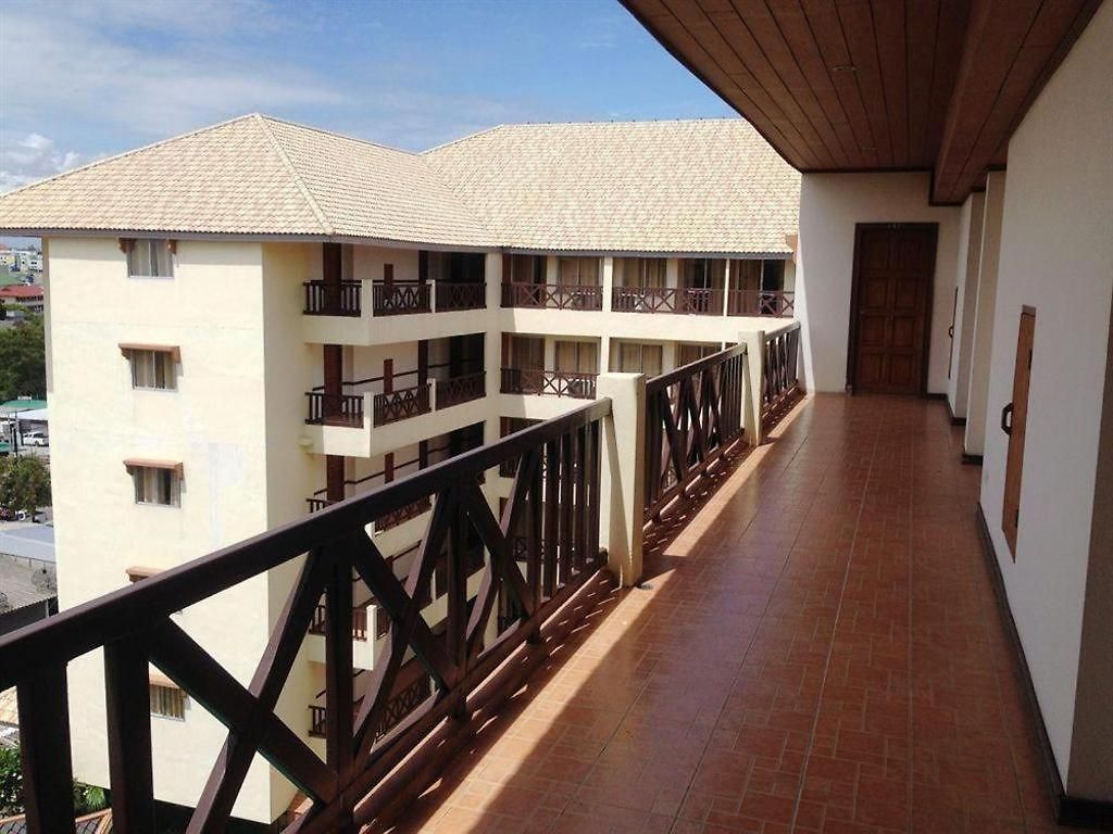 Resort Phuphaya Pattaya