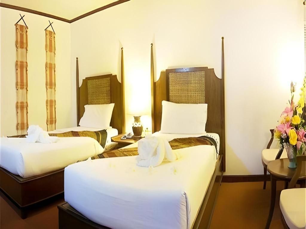 Resort Phuphaya Pattaya