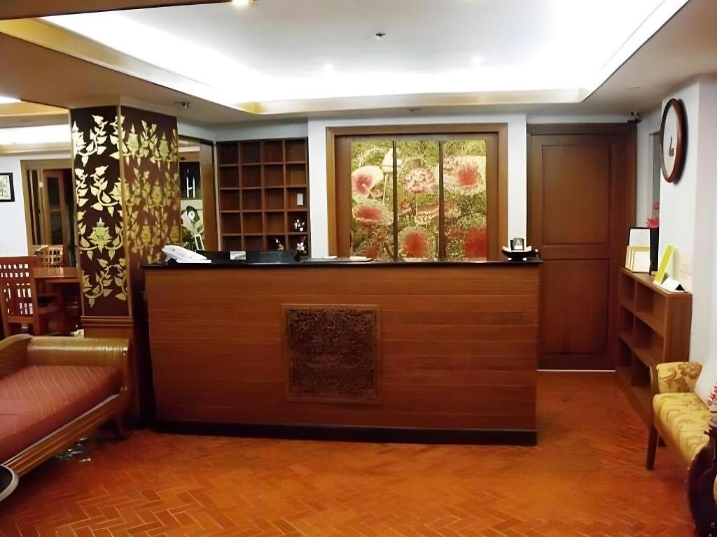Chada Thai House โรงแรม