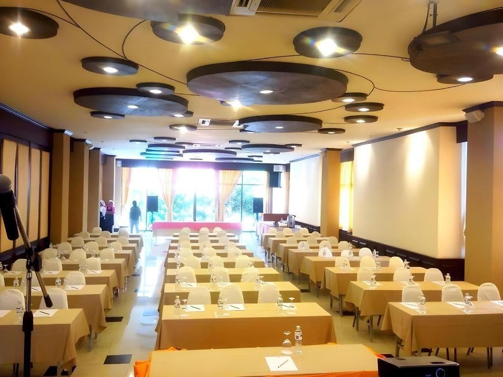 Resort Phuphaya Pattaya