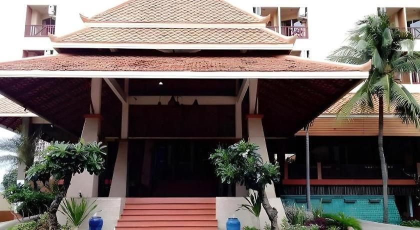 Resort Phuphaya Pattaya