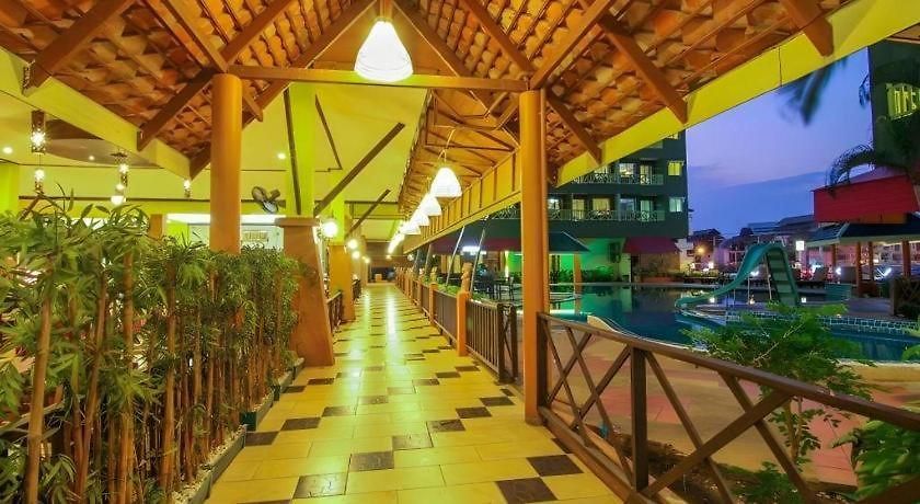 Resort Phuphaya Pattaya