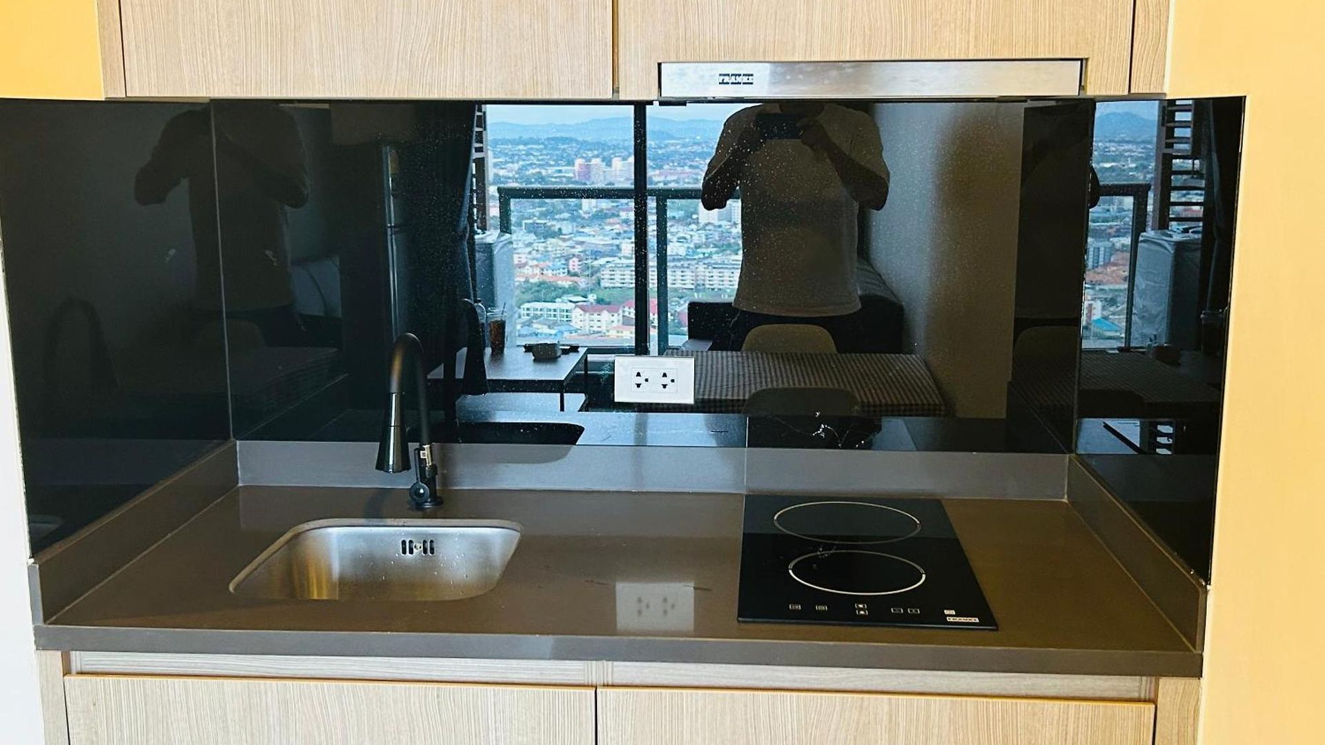 Unixx Sea View Pattaya