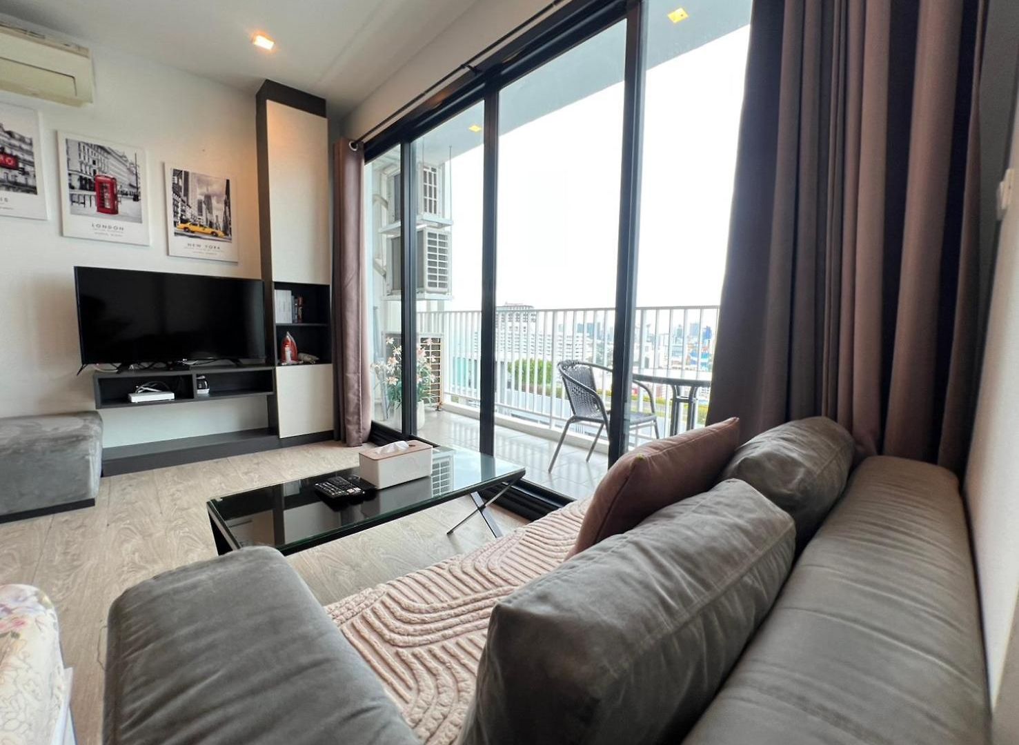 Sea View 2 Bed High Floor * Pattaya