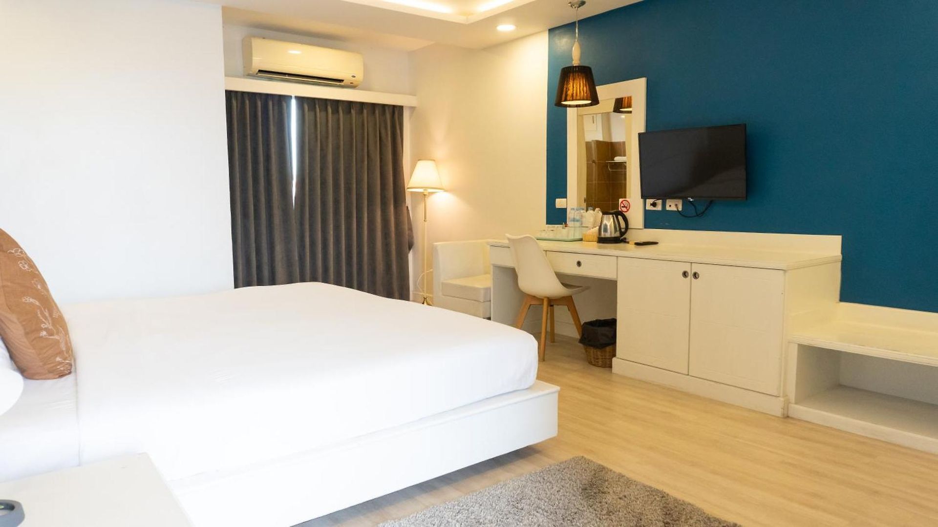 Curve Boutique อพาร์ทเม้น Pattaya