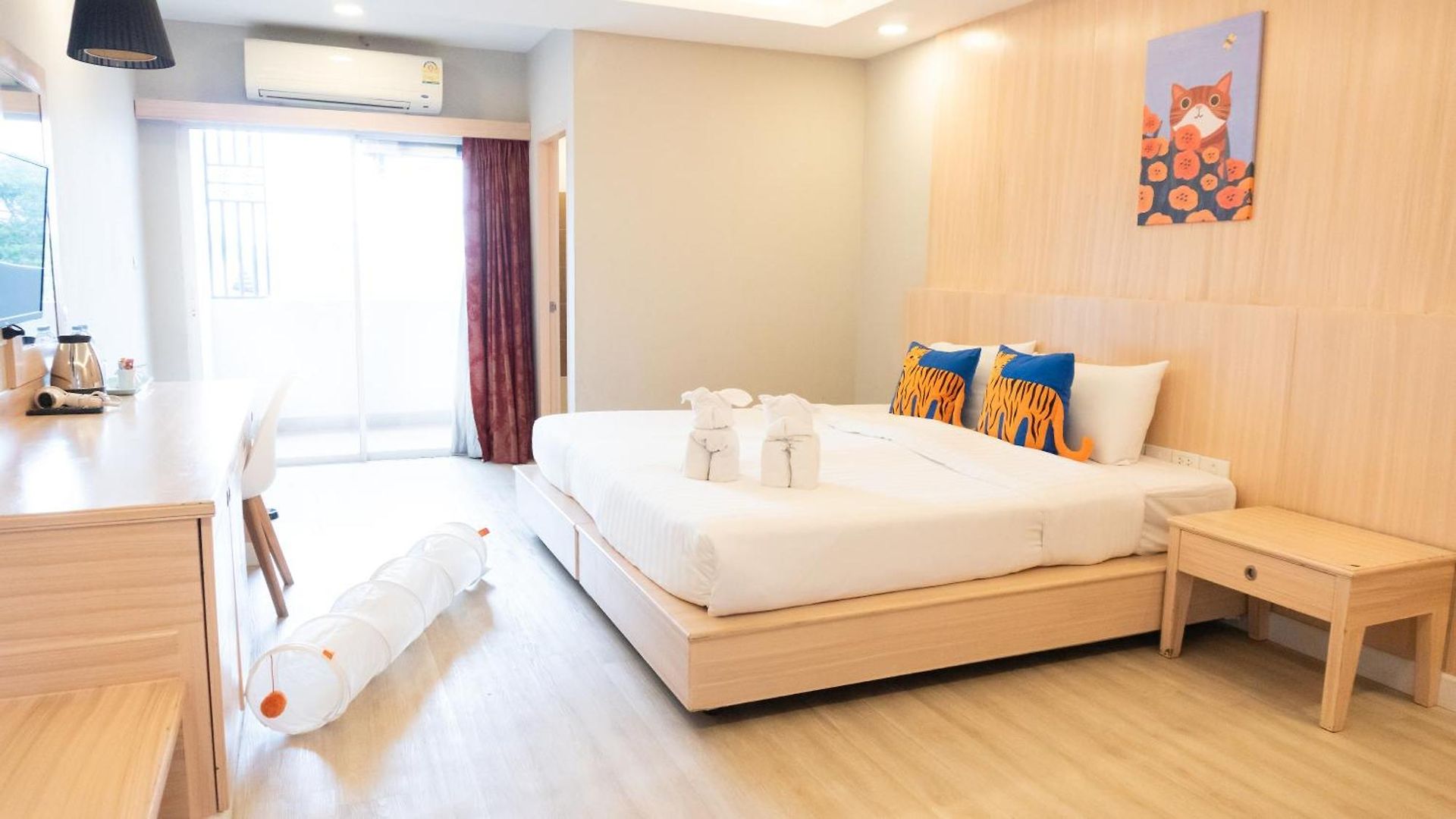 Curve Boutique * Pattaya