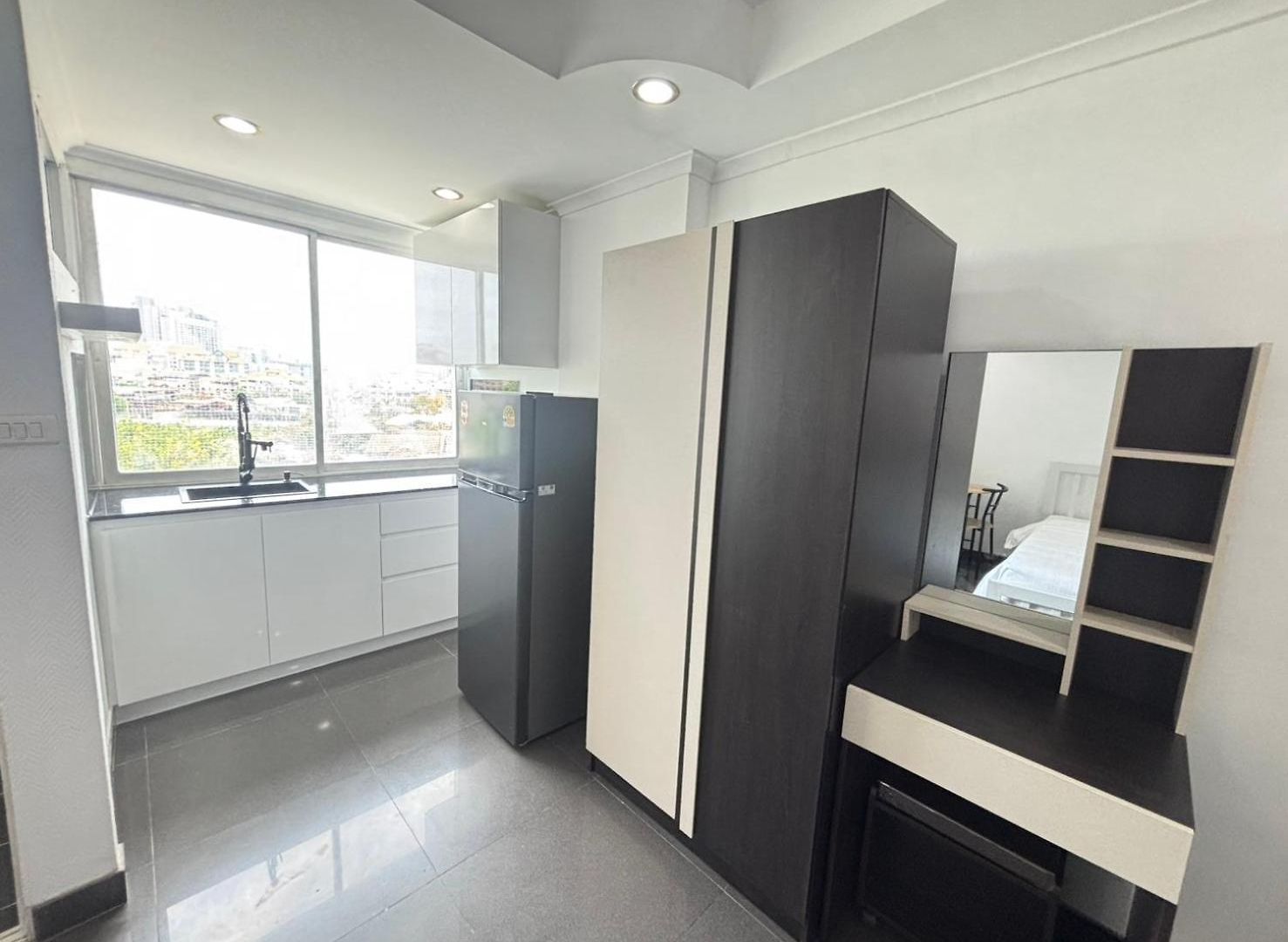 9 Karat By Psr Pattaya