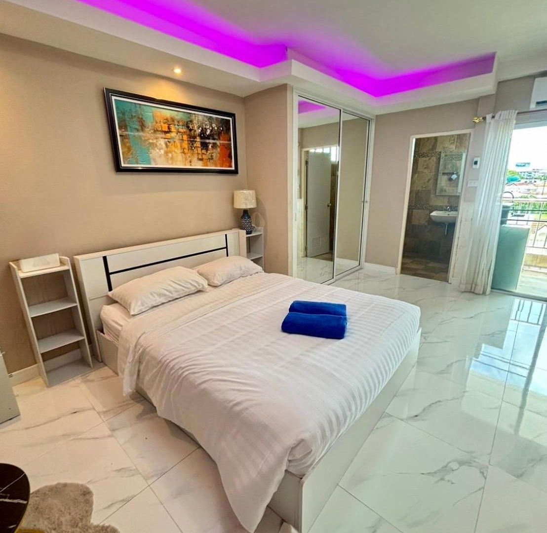 Apartment 9 Karat By Psr *