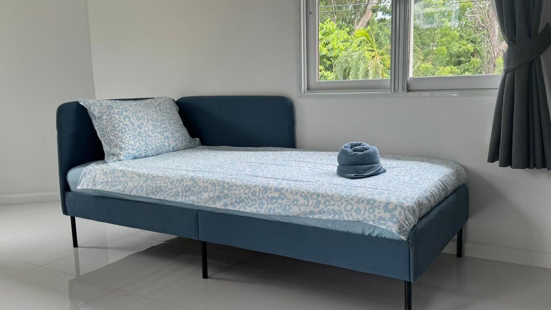 Villa 3br Pool Access Patumnak Hill *