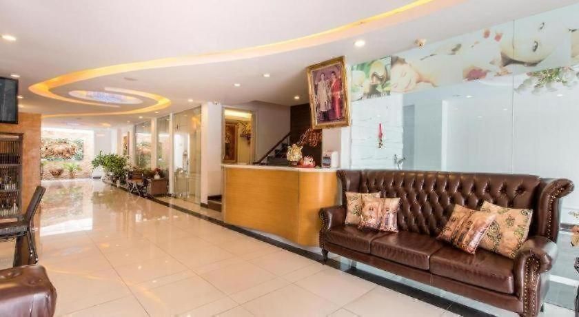 A-ya Place Hotel 3*