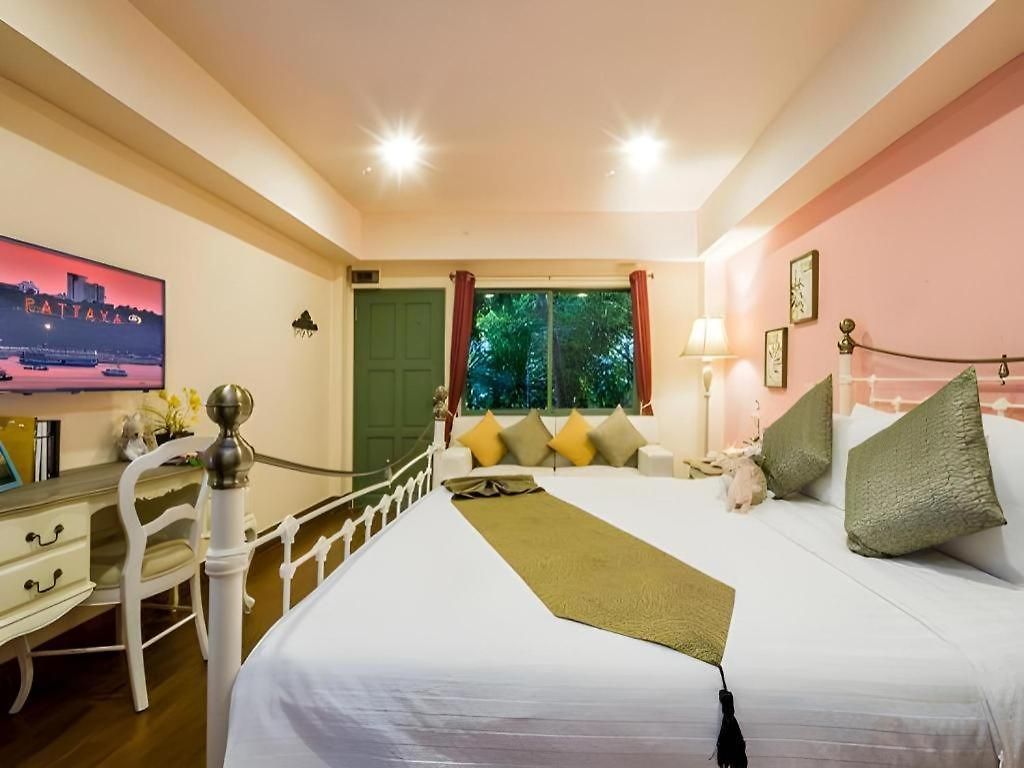 The One Sabai Living