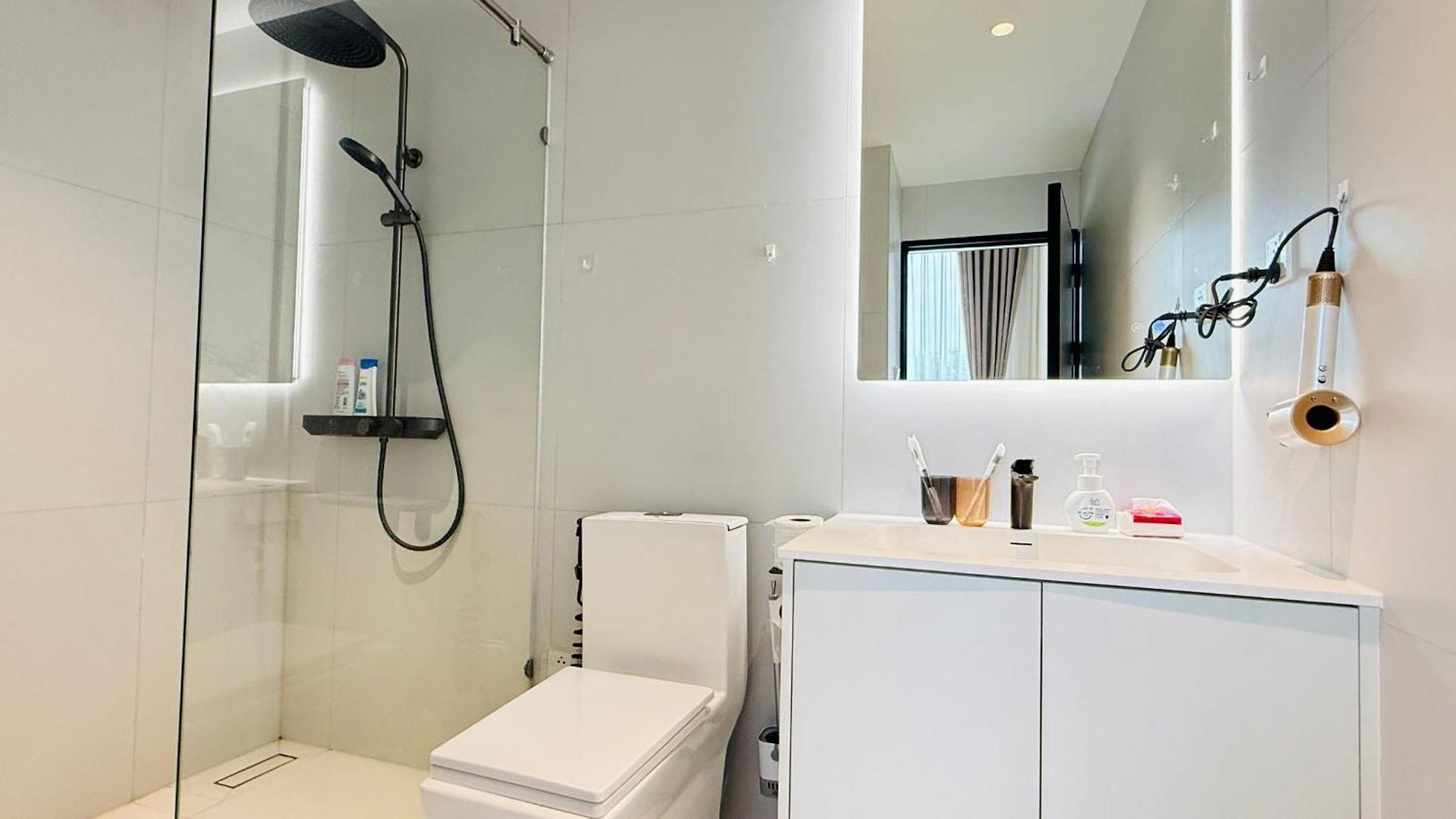 Aura Reserve-4 Bedrooms Three-story Pool Villa