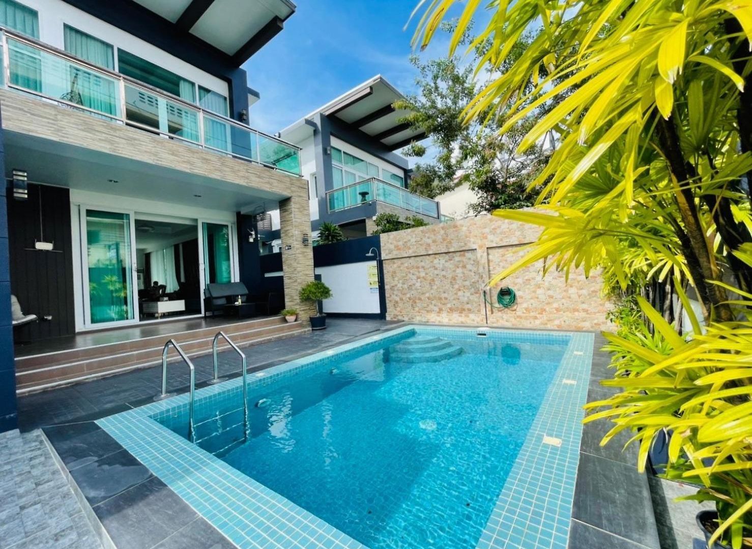 Villa Kw Pool Tai *